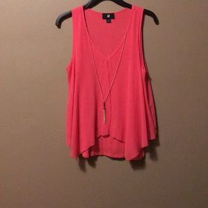 tank top with removable gold necklace worn 1x